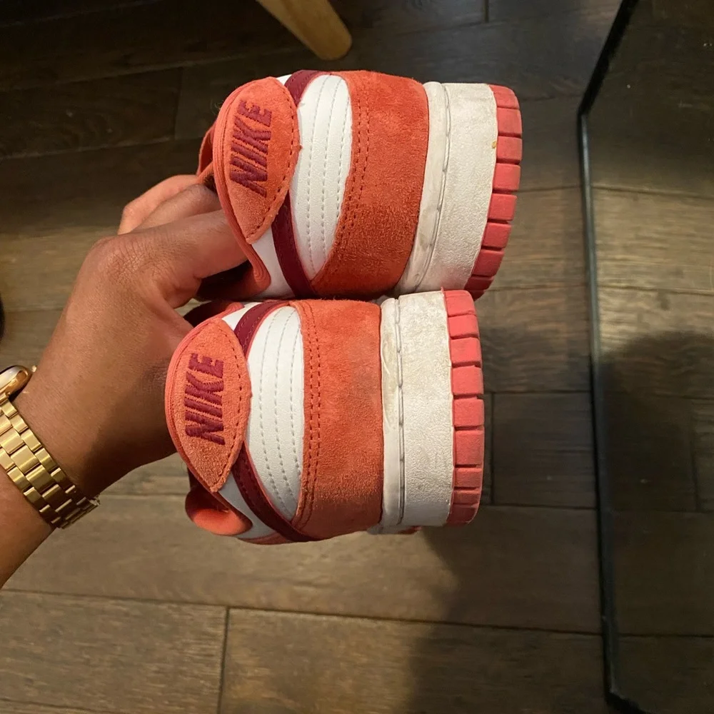 Nike Dunks - Picture 3 of 5